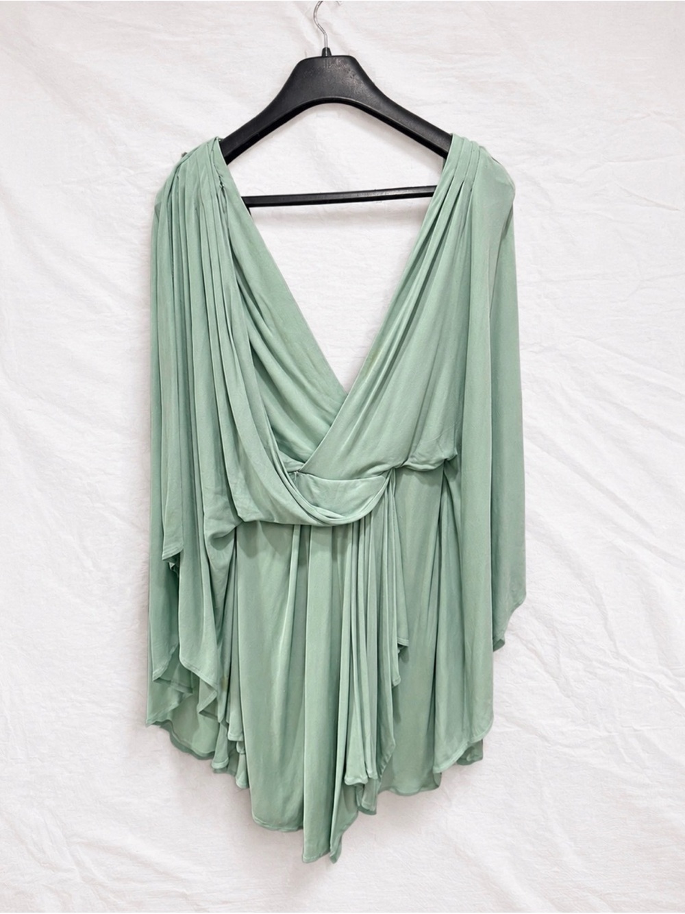 Max Azria Mint Green Greek Goddess Draped Open Back Dress Size Small - Picture 3 of 5